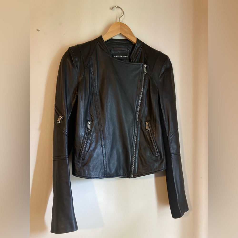 ANDREW MARC WOMENS LEATHER BIKER JACKET | EUC | SIZE SMALL
